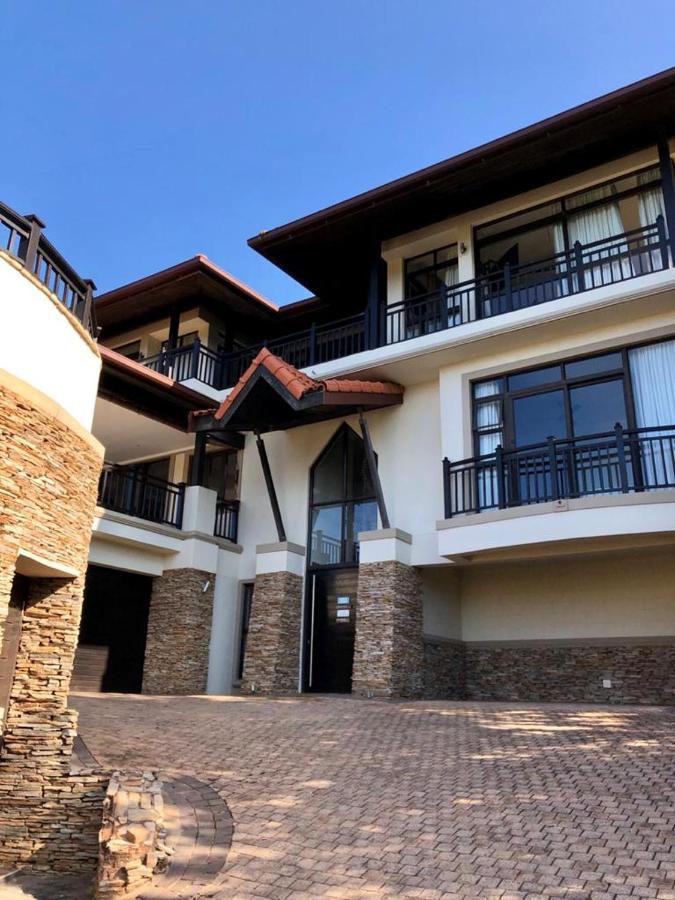 Views At Zimbali Villa Ballito Bagian luar foto